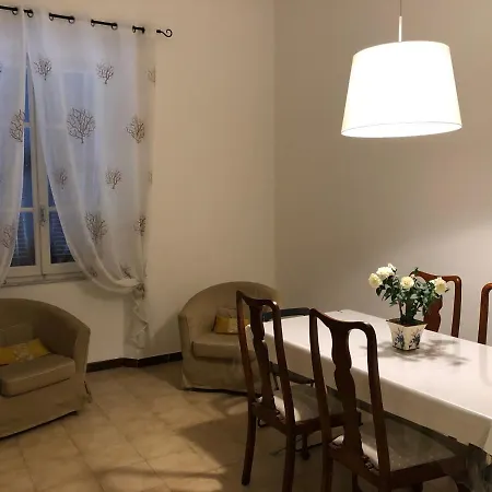 Ernesta's Λα Σπέτσια