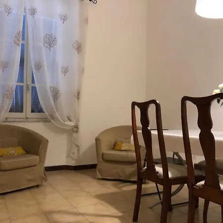 Ernesta's Holiday home La Spezia